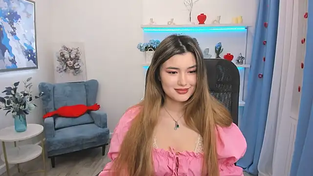 AnneTLi online show from March 2026 03:32:01 AM