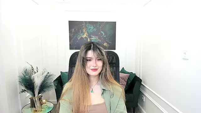 AnneTLi online show from May 2026 04:11:02 AM