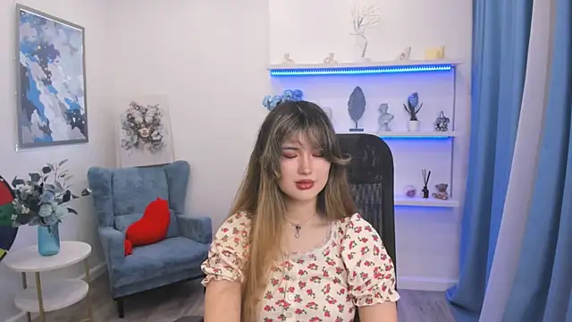 AnneTLi online show from April 2026 03:18:02 AM