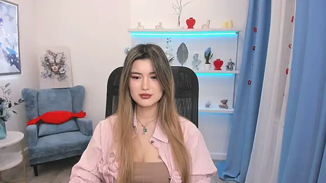 AnneTLi online show from March 2026 03:21:01 AM