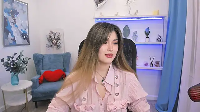 AnneTLi online show from May 2026 03:31:02 AM