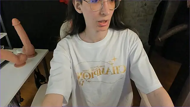 Mayala   online show from March 2026 04:01:01 PM