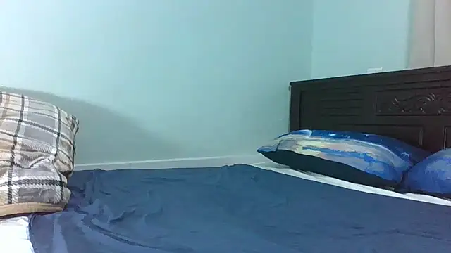 Darkberry online show from February 2026 08:41:01 PM