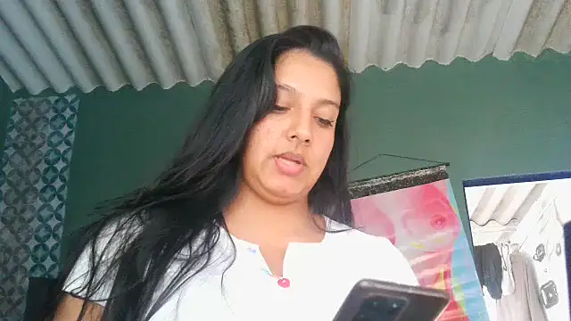 almaswan1 online show from September 2025 07:09:02 PM
