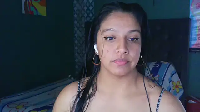 almaswan1 online show from September 2025 03:28:02 PM