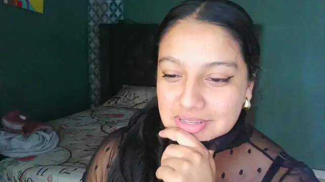 almaswan1 online show from November 2025 02:51:02 PM