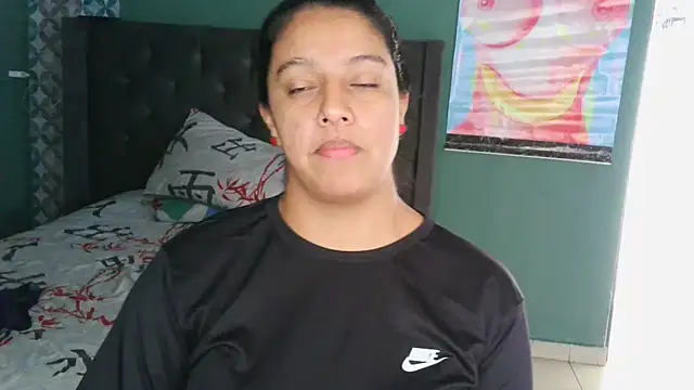 almaswan1 online show from November 2025 03:16:02 PM