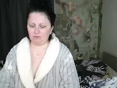 Snapshot of Lillian2 chatting on May 2026 11:59:02 PM Lillian2 online show from May 2026 11:59:02 PM