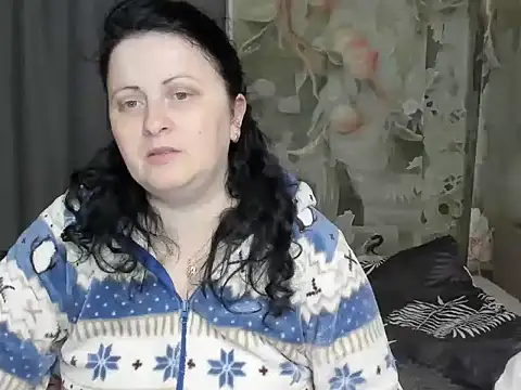 Snapshot of Lillian2 chatting on April 2026 08:13:02 PM Lillian2 online show from April 2026 08:13:02 PM