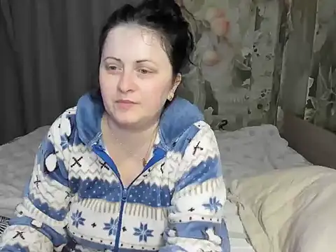 Lillian2 online show from April 2026 07:20:01 PM