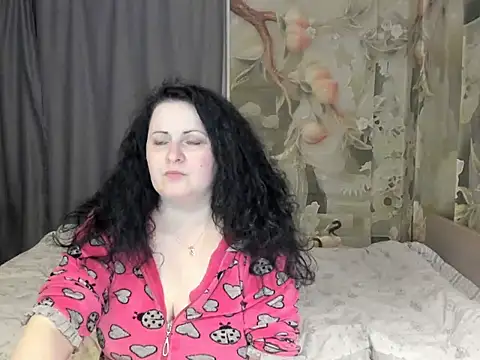 Lillian2 online show from March 2026 06:42:01 PM