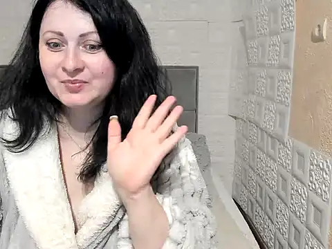 Snapshot of Lillian2 chatting on March 2025 09:15:01 PM Lillian2 online show from March 2025 09:15:01 PM