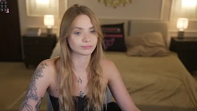 Angy Netal online show from November 2025 03:16:01 PM