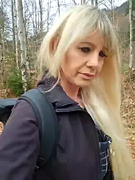 Sexy Sparkling  online show from April 2026 11:11:01 AM