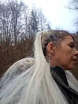 Sexy Sparkling  online show from November 2025 11:11:02 AM