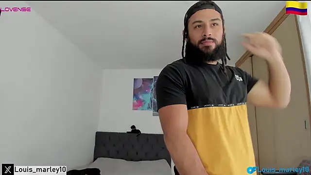 Louis marley   online show from December 2025 08:47:01 PM