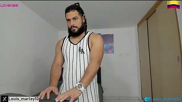 Louis marley   online show from November 2025 10:57:01 PM