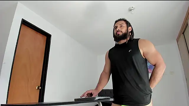 Louis marley   online show from November 2025 02:43:01 PM