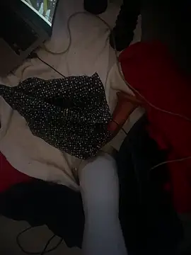 Soumis7575 online show from January 2025 10:07:02 PM