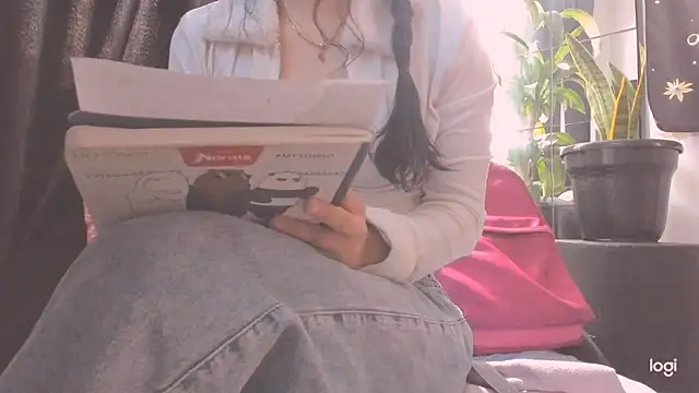 MYFAVOURITESTRAGER online show from November 2025 04:18:02 PM