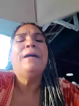 Snapshot of Delicy1 chatting on February 2025 09:10:01 PM Delicy1 online show from February 2025 09:10:01 PM