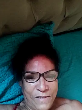 Snapshot of Delicy1 chatting on October 2025 11:10:02 AM Delicy1 online show from October 2025 11:10:02 AM