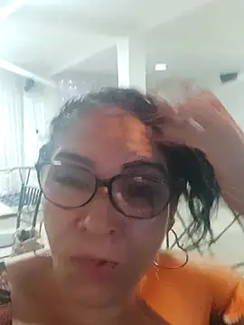 Snapshot of Delicy1 chatting on September 2025 04:57:01 AM Delicy1 online show from September 2025 04:57:01 AM