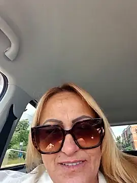 Snapshot of Isabellaa04 chatting on June 2026 10:37:02 AM Isabellaa04 online show from June 2026 10:37:02 AM