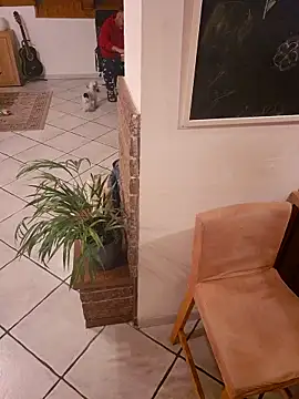 Isabellaa04 online show from October 2025 08:42:01 PM