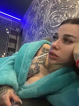 Snapshot of Queen_of_pain chatting on January 2026 07:45:01 AM Queen of pain online show from January 2026 07:45:01 AM