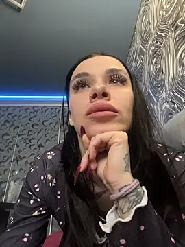 Queen of pain online show from March 2026 07:11:02 AM