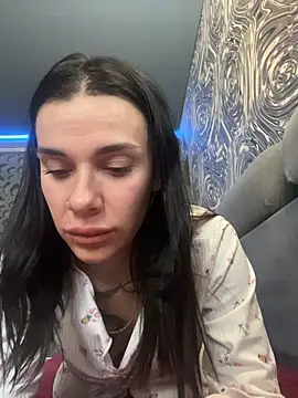 Snapshot of Queen_of_pain chatting on March 2026 07:15:01 AM Queen of pain online show from March 2026 07:15:01 AM