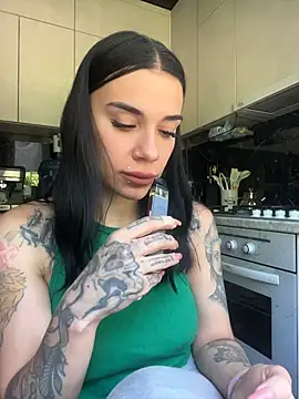Snapshot of Queen_of_pain chatting on June 2026 07:03:02 AM Queen of pain online show from June 2026 07:03:02 AM
