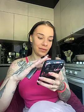 Snapshot of Queen_of_pain chatting on June 2026 06:41:02 AM Queen of pain online show from June 2026 06:41:02 AM
