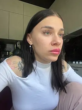 Queen of pain online show from June 2026 08:25:02 AM