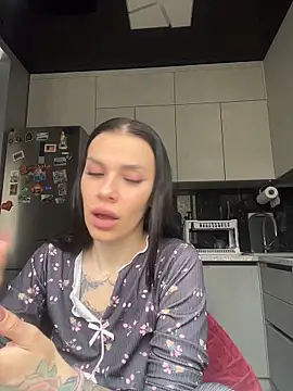 Queen of pain online show from March 2026 07:09:02 AM