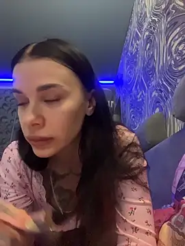 Snapshot of Queen_of_pain chatting on December 2025 08:17:01 AM Queen of pain online show from December 2025 08:17:01 AM