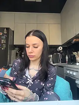 Queen of pain online show from March 2026 06:39:01 AM