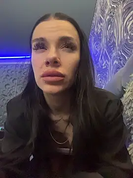 Snapshot of Queen_of_pain chatting on January 2026 07:01:02 AM Queen of pain online show from January 2026 07:01:02 AM