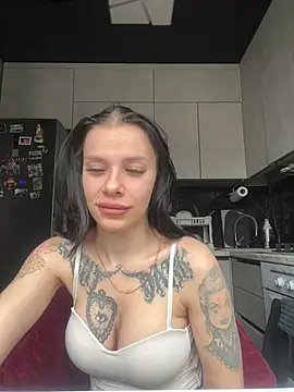 Queen of pain online show from March 2026 06:33:01 AM