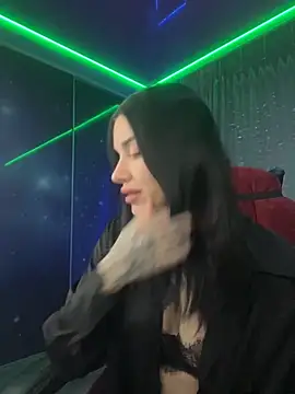 Snapshot of Queen_of_pain chatting on November 2025 05:41:02 AM Queen of pain online show from November 2025 05:41:02 AM