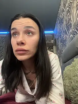 Queen of pain online show from March 2026 08:10:02 AM