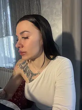 Queen of pain online show from May 2026 06:51:02 AM