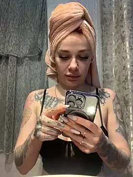 Queen of pain online show from February 2025 05:37:02 PM