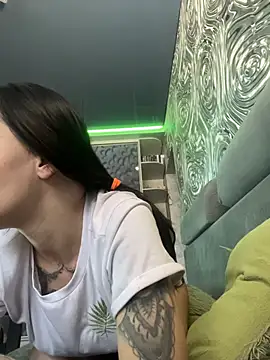 Snapshot of Queen_of_pain chatting on February 2026 07:07:01 AM Queen of pain online show from February 2026 07:07:01 AM