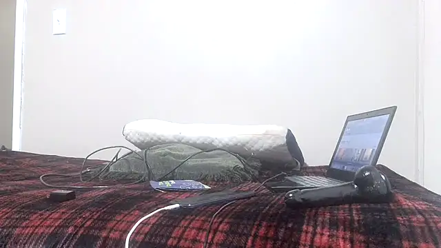 blkhereforall online show from October 2025 01:07:02 AM
