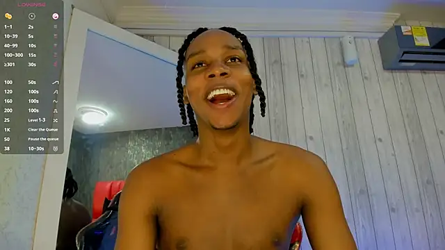 DominicSccott online show from September 2025 12:47:02 PM