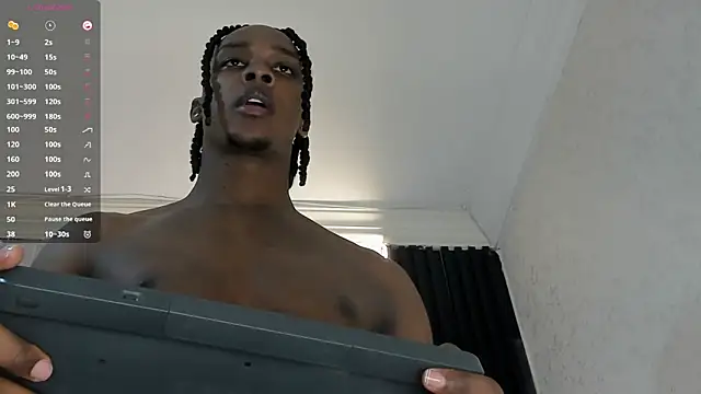 DominicSccott online show from December 2025 12:37:01 PM