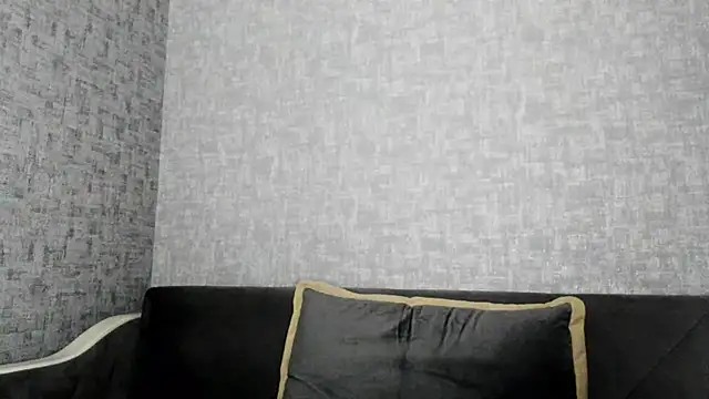 iam Venus online show from May 2026 08:12:01 PM