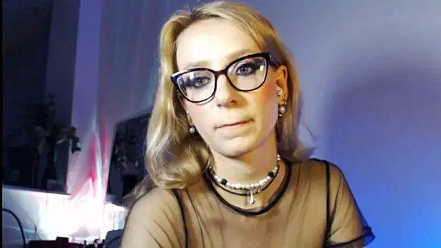 welliza online show from March 2025 01:10:01 AM